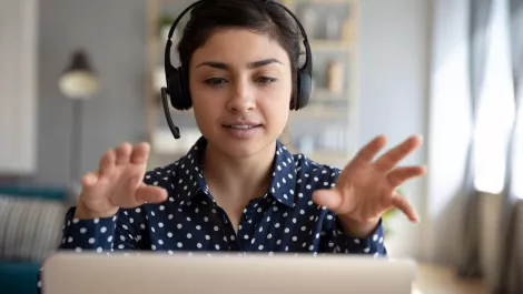 7 tips for taking customer support social